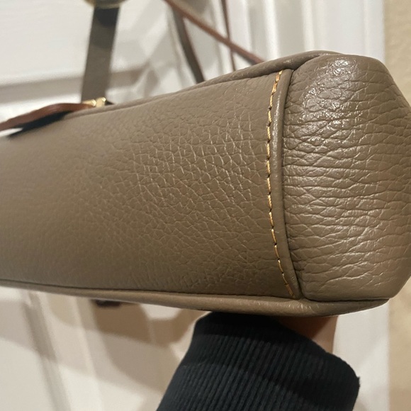 Made In Italy East West Beige Soft Leather Crossbody Bag- Purchased In Italy - Picture 4 of 16